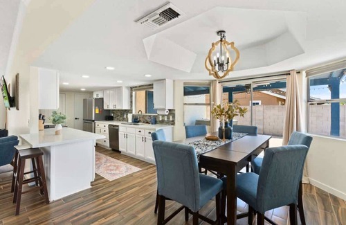 East Mesa House | *NEW* Backyard Oasis! Heated Pool, Spa, Mini Golf!