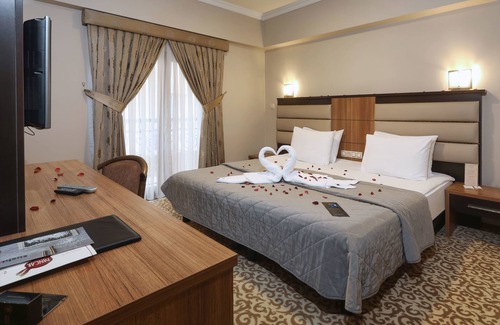 Izmit Hotel | New Balturk Hotel Izmit
