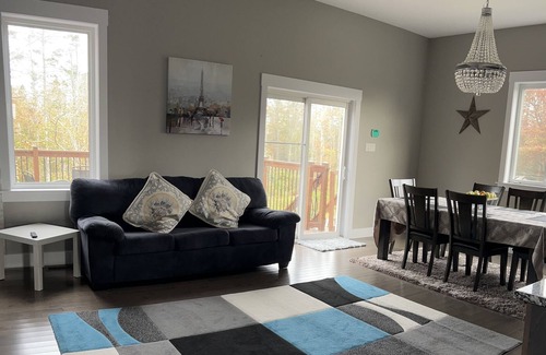 Timberlea House | New Beautiful 4 bedrooms villa At Berunello Estate