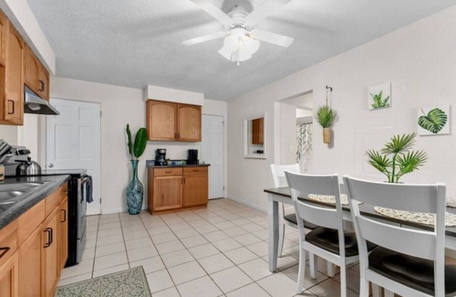 Sheboygan Apartment | *NEW* Beautiful & Convenient!