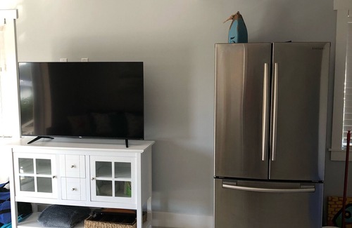 Winston Waterways House | NEW & BEAUTIFUL HOME WATERFRONT WITH HEATED POOL AND FULL OUTDOOR KITCHEN