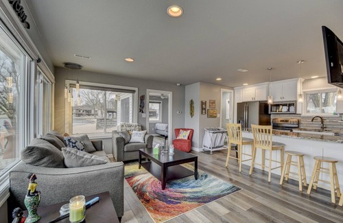 LaPlatte I House | New, Beautiful, Peaceful and Convenient Lake Cottage