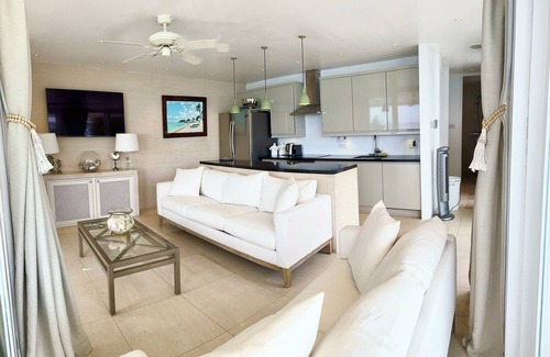 Fitts Village House | New Breathtaking Beach-Front Property