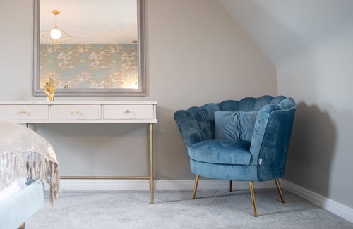 Bicester House | New Build 5 bedroom Detached House with Parking