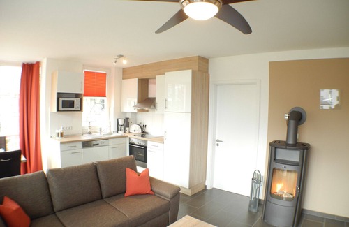 Grossenbrode Apartment | New building apartment "coastal magic 18" with sea view, sunny balcony, beach chair