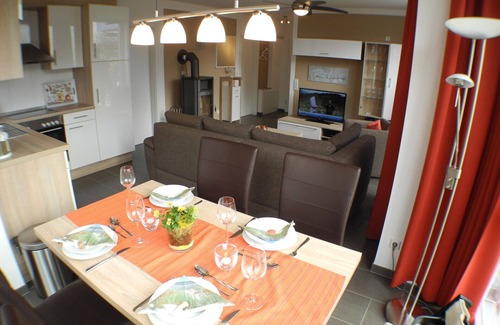 Grossenbrode Apartment | New building apartment "coastal magic 18" with sea view, sunny balcony, beach chair