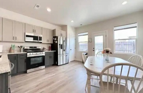 Pear Park House | New Built - Clean - Comfort