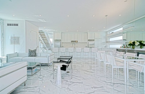 Lewes House | NEW! CASA BLANCO A Modern Sanctuary @ Lewes Beach + Canal + Historic Downtown n