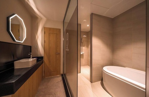 Bupyeong Hotel | New Castle