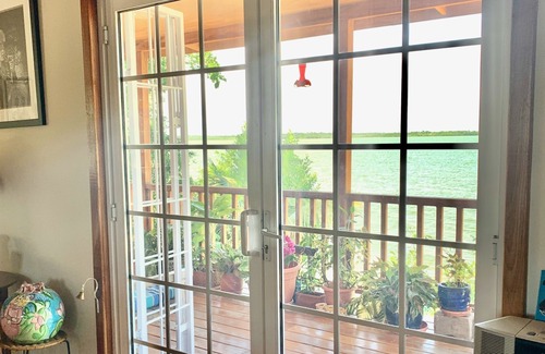 Plantation House | New! Charming Waterfront Casa Chillotta