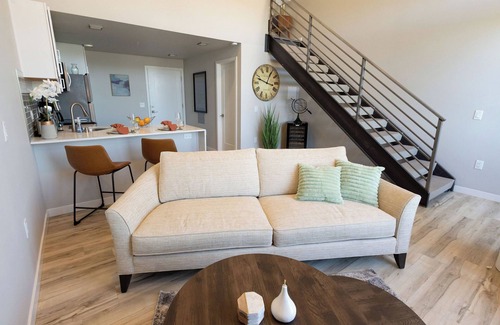 Old Southwest Apartment | NEW Chic Urban Loft, 95 Walking Score, Private Patio, Full Kitchen, New Building