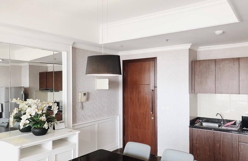 Kuningan Apartment | NEW Clean & Luxurious 2BD Apt in Business District +Kuningan City Mall Access