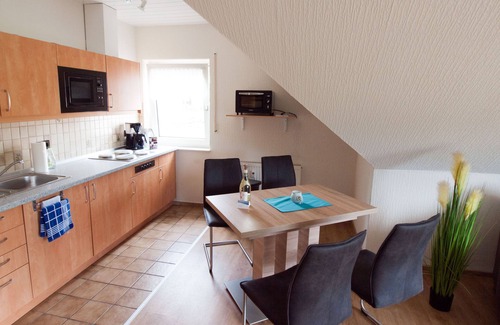 Bad Arolsen Apartment | New! Comfortable apartment with lake view