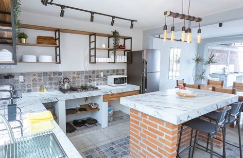 Cocoyoc House | New Comfortable Retreat in Cocoyoc, Pool & BBQ
