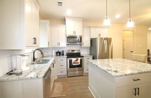 Benton House | New Construction 3 Bedroom