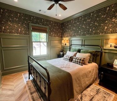 Metropolitan House | New Construction Cottage in Downtown Savannah Arts District