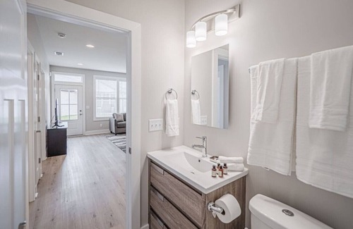 Evansville Condo | New Construction, New Furnishings, Luxury Unit