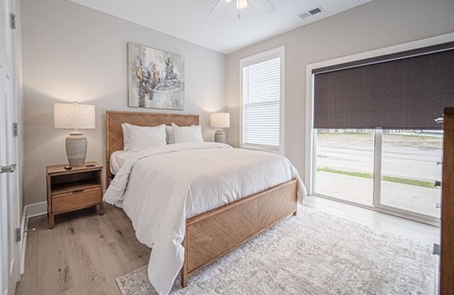 Evansville Condo | New Construction, New Furnishings, Luxury Unit