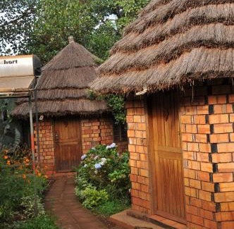 Masindi Hotel | New Court View Hotel