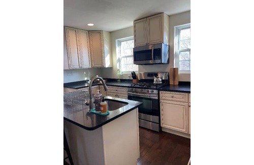 Fairmount Heights House | New! Cozy Chateau in NE DC - 6 Miles to Monuments!
