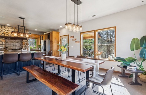 Frazier Park Cabin | NEW! Cozy Mountain Retreat Near Mount Pinos