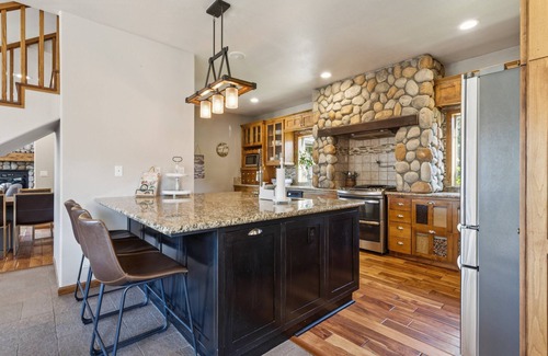 Frazier Park Cabin | NEW! Cozy Mountain Retreat Near Mount Pinos