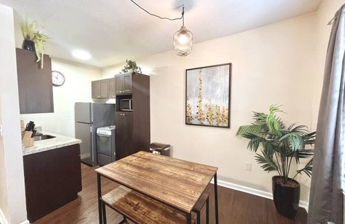 Little Haiti Apartment | New Cozy Studio near Design District & Wynwood