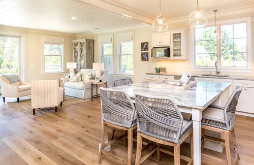 Edgartown House | New Custom Built Home With A Pool In Edgartown