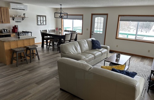 Ellicottville House | New deck/exterior! Quiet retreat on the hill