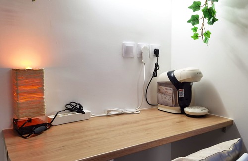 Quartier de Rochechouart Apartment | New deco studio with elevator/Near Galleries Lafayette