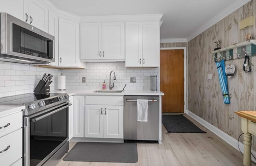 Myrtle Beach Condo | New! 💥Direct Beach Access💥Ocean Views!💥Ground Floor💥Pool Access!