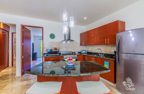 Centro - Supmza 001 Condo | New Downtown Condo Near Playa Norte