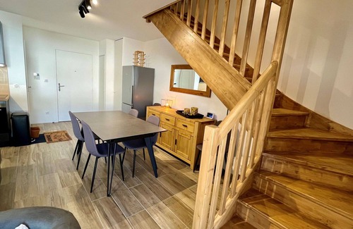Notre-Dame-de-Bellecombe Apartment | New duplex at the foot of the slopes with WiFi and private parking