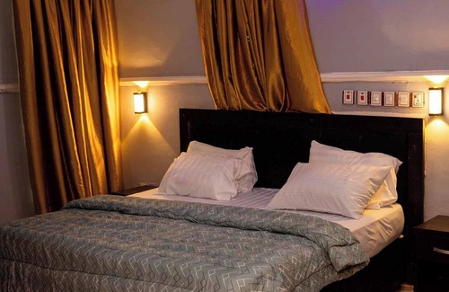 Umuahia Hotel | New Eastern Comfort Hotel Umuahia