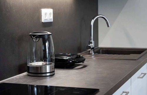 Nove Mesto Apartment | New Elegance Suite Su
