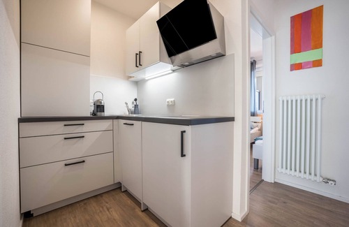 Oldesio Apartment | New exclusive holiday flat "Suite Perlago" with garden and private whirlpool