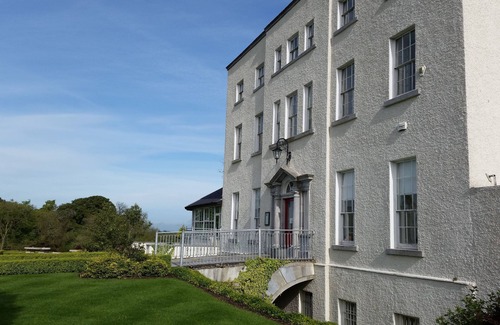 Tyrrellspass Apartment | New Forest Golf Club Apartments