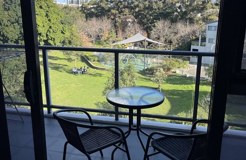 Zetland Apartment | New fully furnished apartment- Pool and spa access