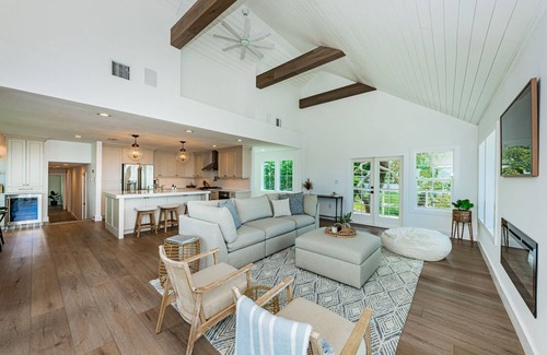 Crystal Beach House | NEW Fully renovated Gulf front home w/private resort style pool, outdoor kitchen