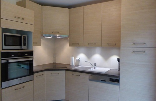 Saint-Cyr-l'Ecole Apartment | New furnished ground floor apartment with box near train station and all amenities