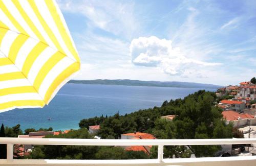 Baska Voda Apartment | New Gallery Apartment with Beautiful View