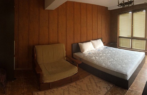 Gyulyovtsa House | New Guest House with swimming pool, 12 km away from sea resort Sunny Beach
