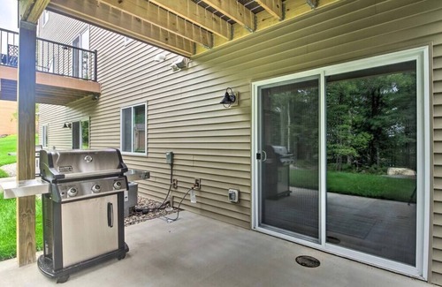 Lake Shore House | New Gull Lake Townhome! 5 bed 3200ft + Boat Slip