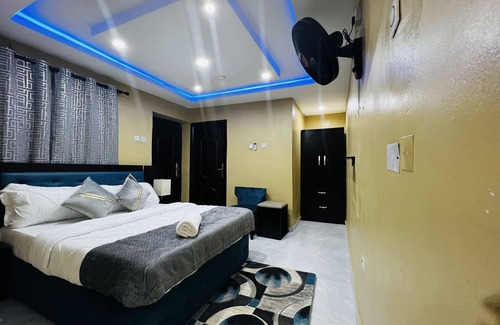 Epe Hotel | New Heights Castle Hotels