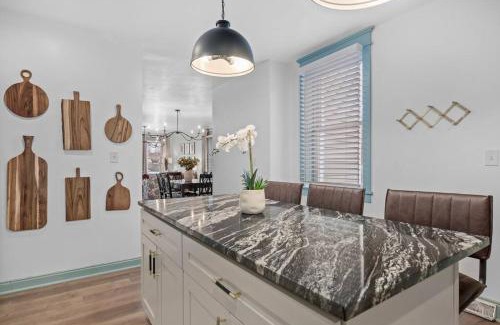 Manchester House | NEW! High-end Manchester Home w/a hot tub