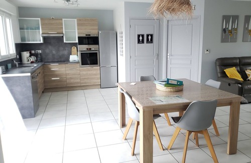 Saint-Valery-sur-Somme House | New: hire st valery on sum * 4 for 4 people has 700M port