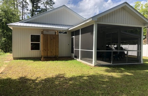Port St. Joe House | New home close to bay and downtown 8 minute walk to bay