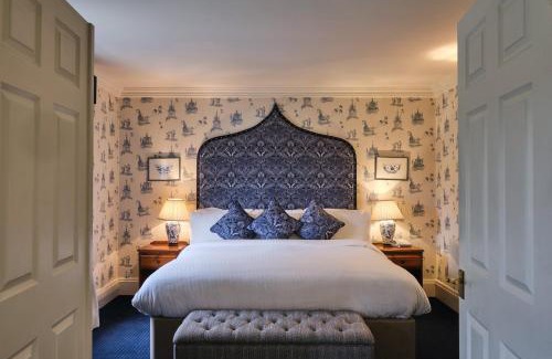 Rhiwbina Hotel | New House Country Hotel