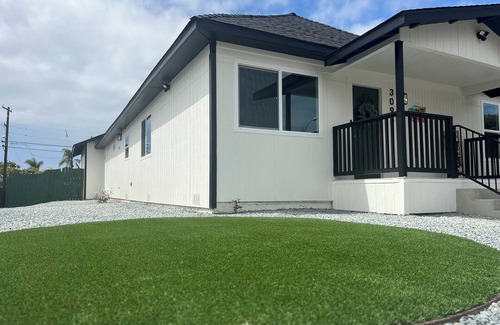 Logan Heights House | New House! Family/HotSpa/BBQ/Game/Gated Parkings, Closed to Top SD Hot-spots!