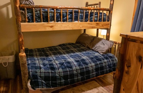 Huntingdon House | NEW! House Near Raystown Lake in Peaceful Wooded Area